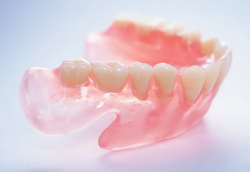 自費診療の入れ歯
